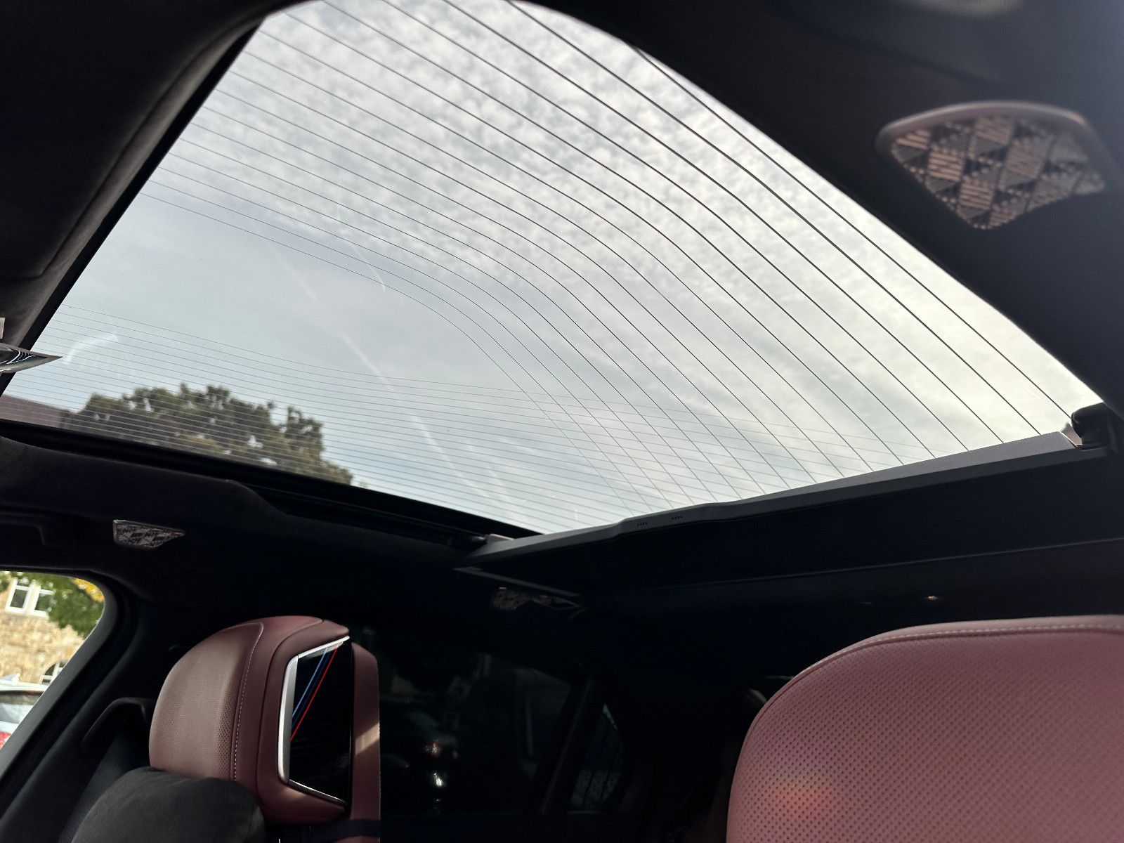 Fahrzeugabbildung BMW 740d LANG xDRIVE M SPORTPAKET*VOLL*