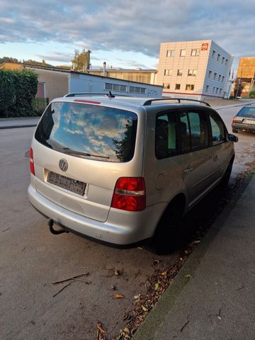 Volkswagen Touran 2.0 TDI 125 kW DSG DPF Trendline