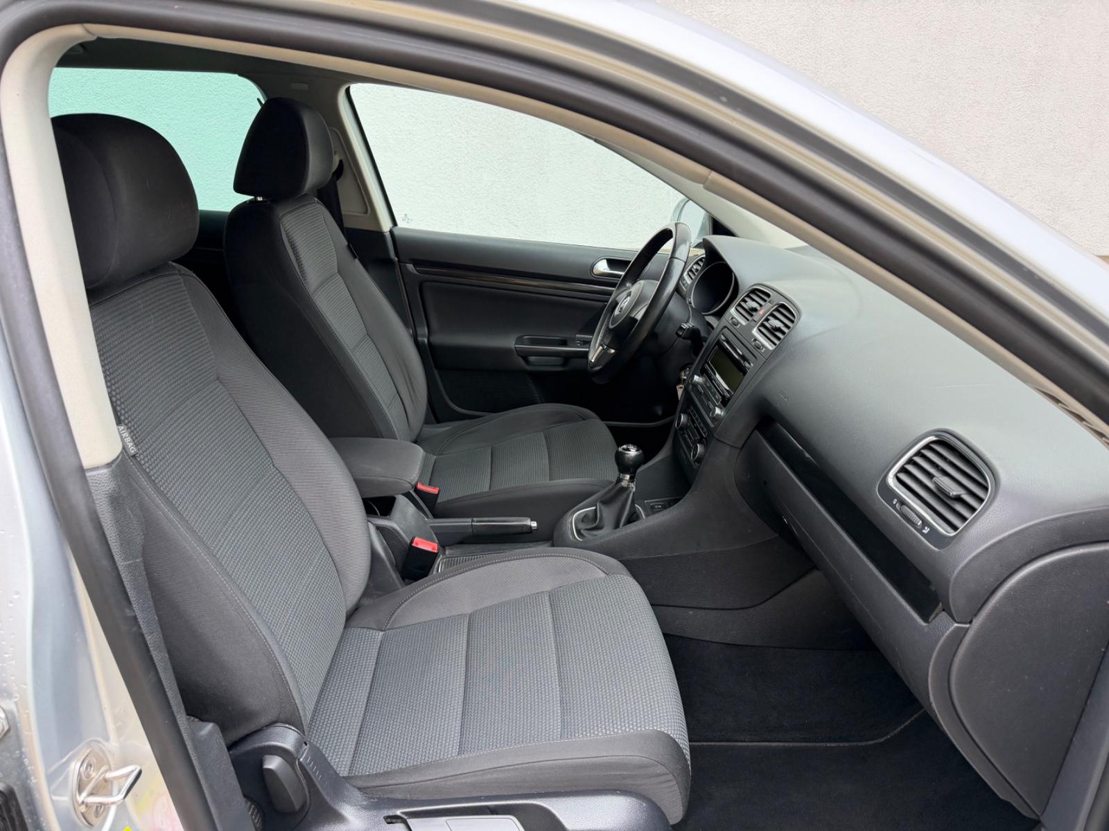 Volkswagen Golf 2012 — photo 13