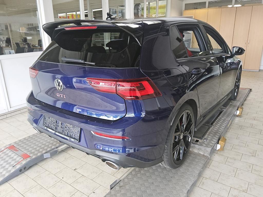 Volkswagen Golf - Bild 2