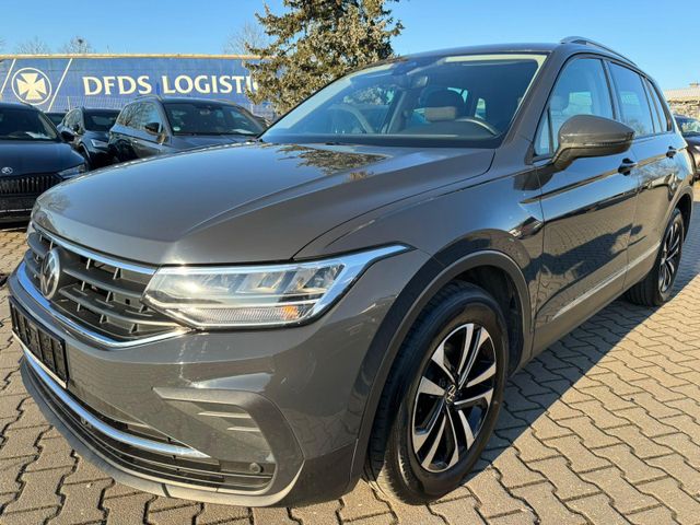 Volkswagen Tiguan 2.0TDI United Life Navi AHK LED Alu