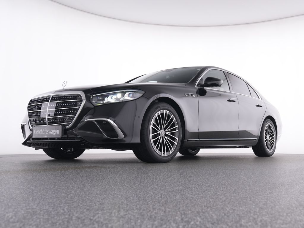 MERCEDES-BENZ S-Class 2026