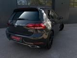 Volkswagen Golf VII Lim. Highline 1.5TSI Bluemotion*DSG*ACC - Volkswagen Golf: Highline