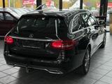 Mercedes-Benz C 250 T CGI Avantgarde, LED, Leder, Navi, AHK - Mercedes-Benz C 250 mit Benzin-Antrieb