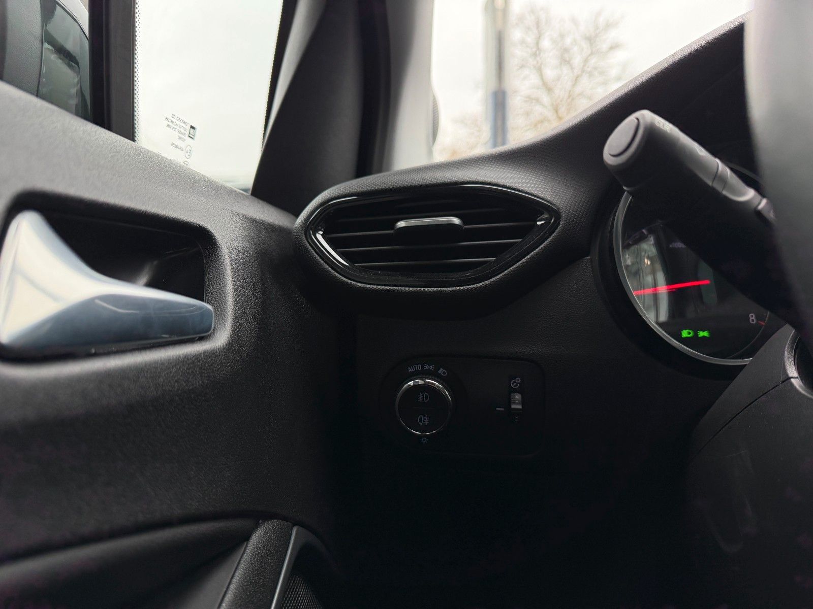 Fahrzeugabbildung Opel Crossland Elegance 110PS Navi/Kamera/Allwetter!