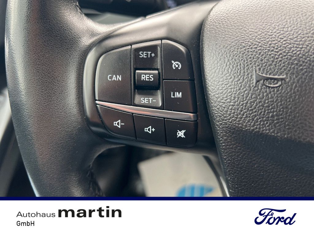 Fahrzeugabbildung Ford Focus 1.0 Cool&Connect SYNC PDC SHZ NAVI LED