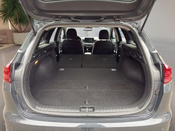 Kia Ceed SW 1.5T Klima Kamera SHZ LHZ