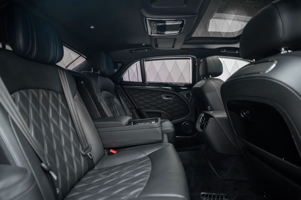 Mulsanne 6.8 Speed BLACK/BLACK - Bild 14