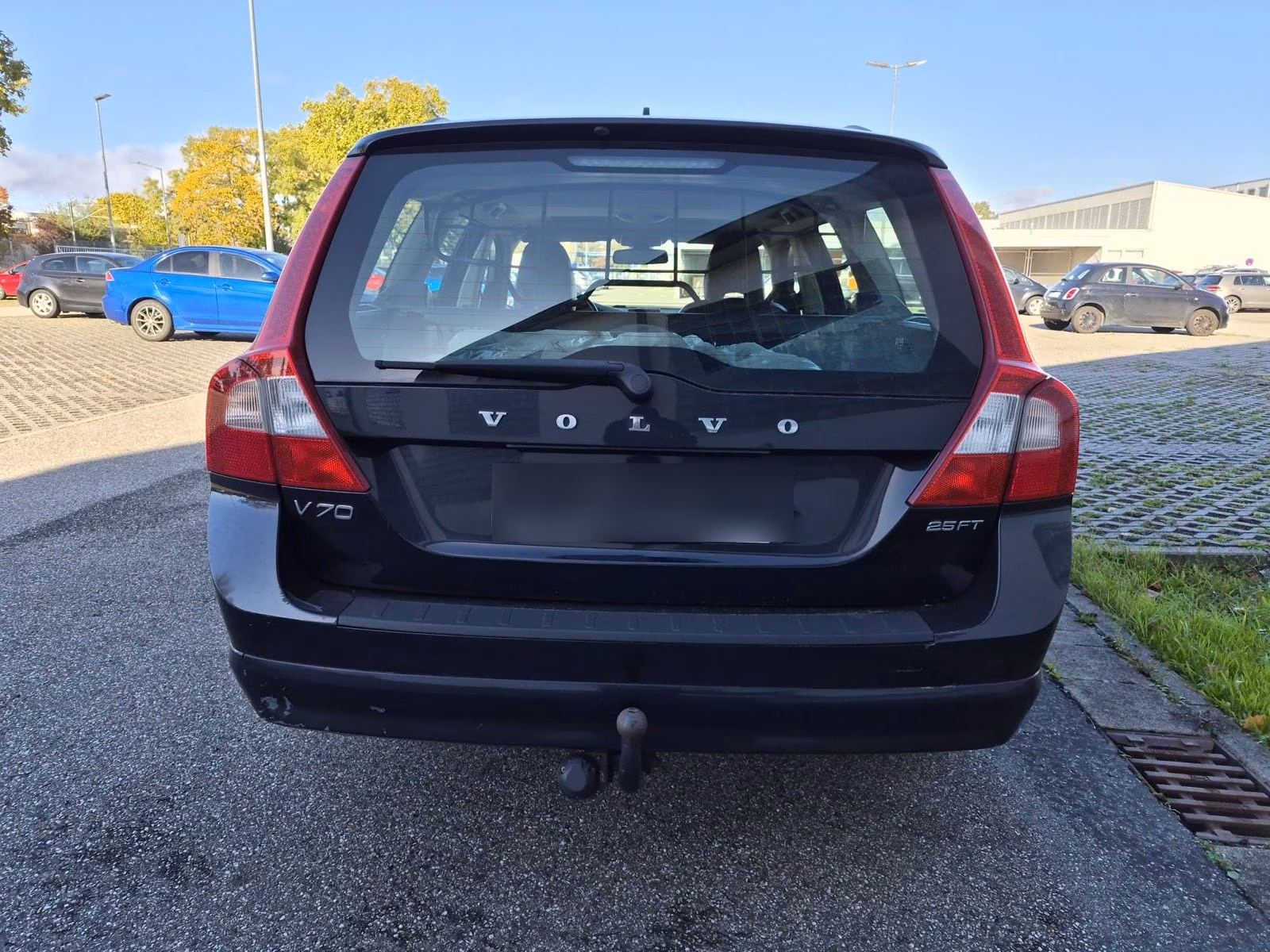 Volvo V70 2009 — photo 7