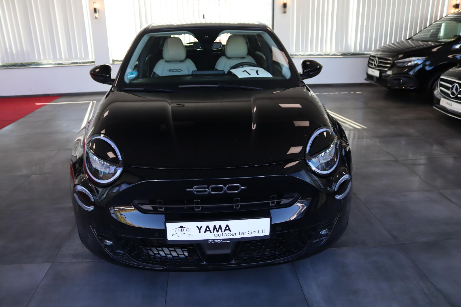 Fiat 600 1.2 Hybrid Basis  * 1.HAND *
