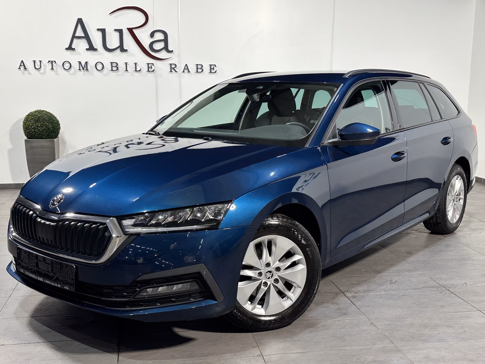 Skoda Octavia Combi 2.0 TDI DSG Ambition NAV+LED+VCOCK