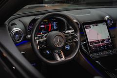 MERCEDES-BENZ SL 63 AMG*BURMESTER*360*HU* MANUFAKTUR*1.HAND MERCEDES-BENZ SL 63 AMG*BURMESTER*360*HU* MANUFAKTUR*1.HAND