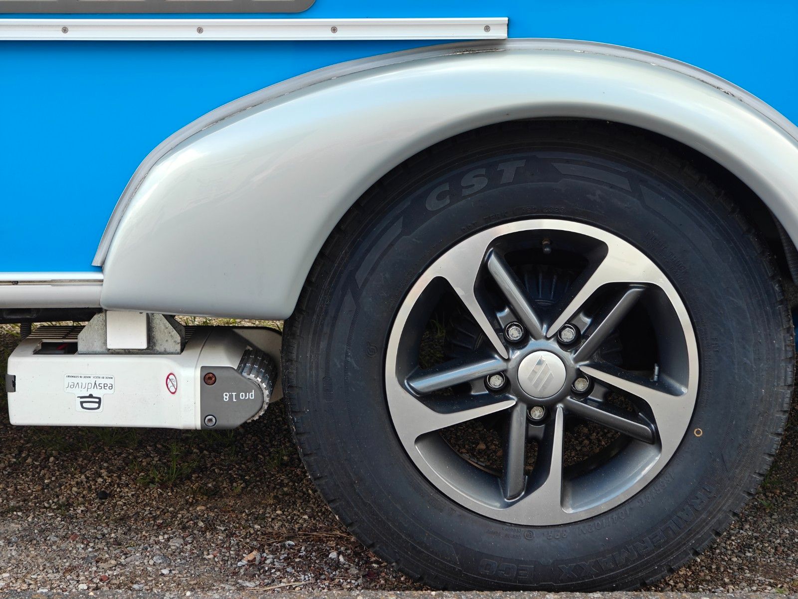 Fahrzeugabbildung HYMER / ERIBA / HYMERCAR Touring Troll 530 Ocean Drive - Mover, Autark -