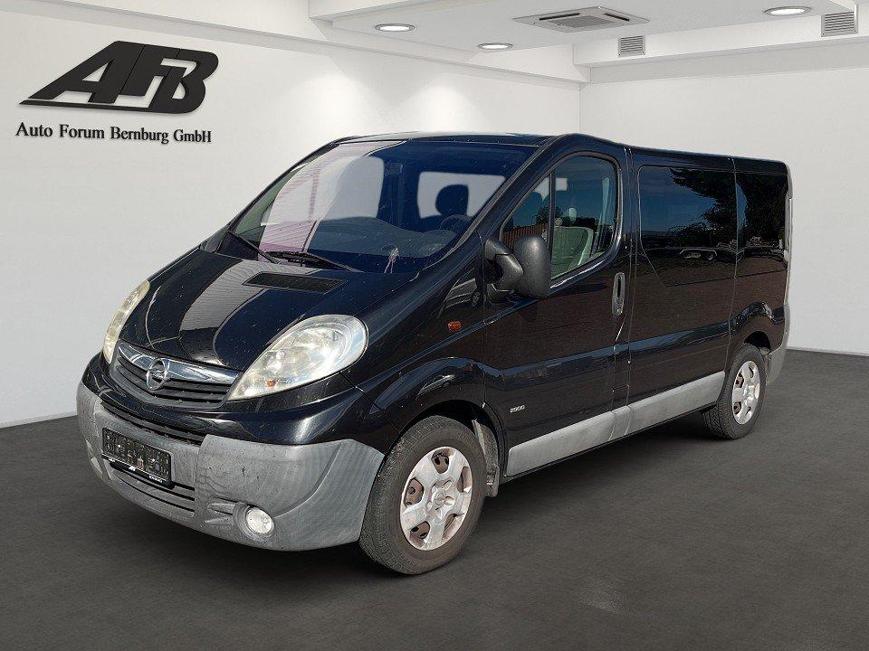 Opel Vivaro Kombi L1H1 2,9t  8-Sitze an Händler/Expor