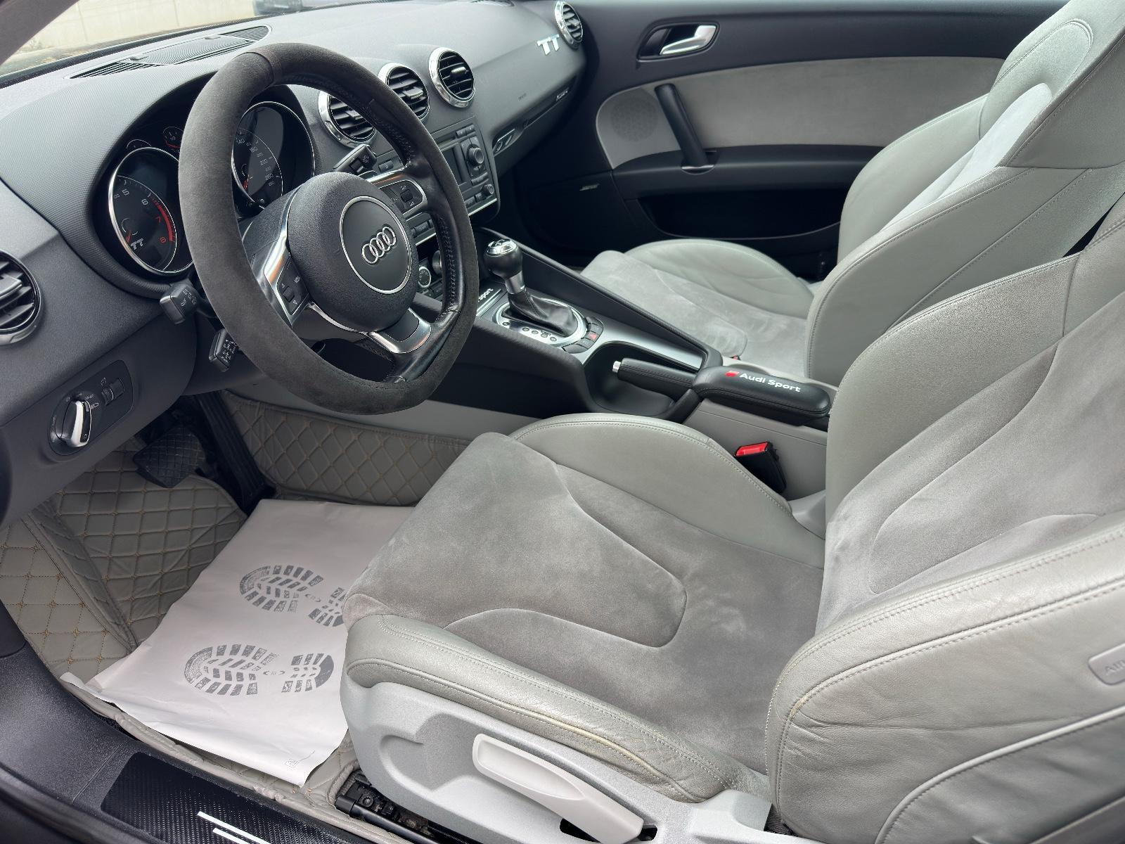 Audi TT Coupe quattro