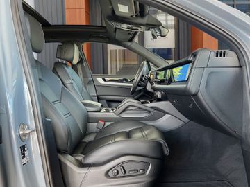 Porsche Cayenne - 7
