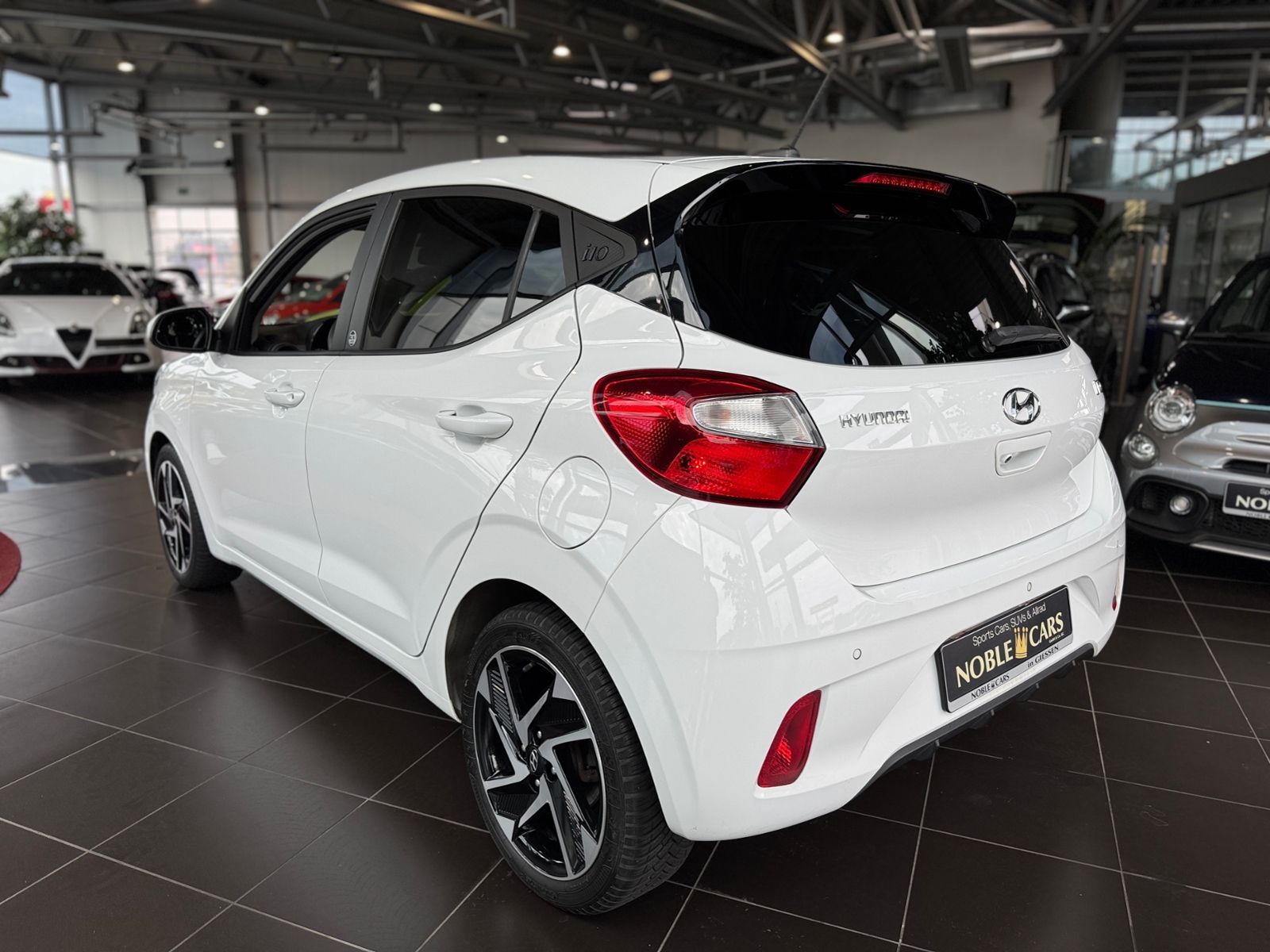 Fahrzeugabbildung Hyundai i10 Edition 30+ NAVI RFK SHZ KLIMA