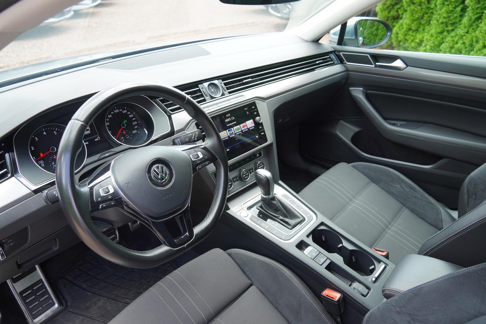 Volkswagen Passat Variant 2.0TSI DSG Alltrack 4M LED AHK AC