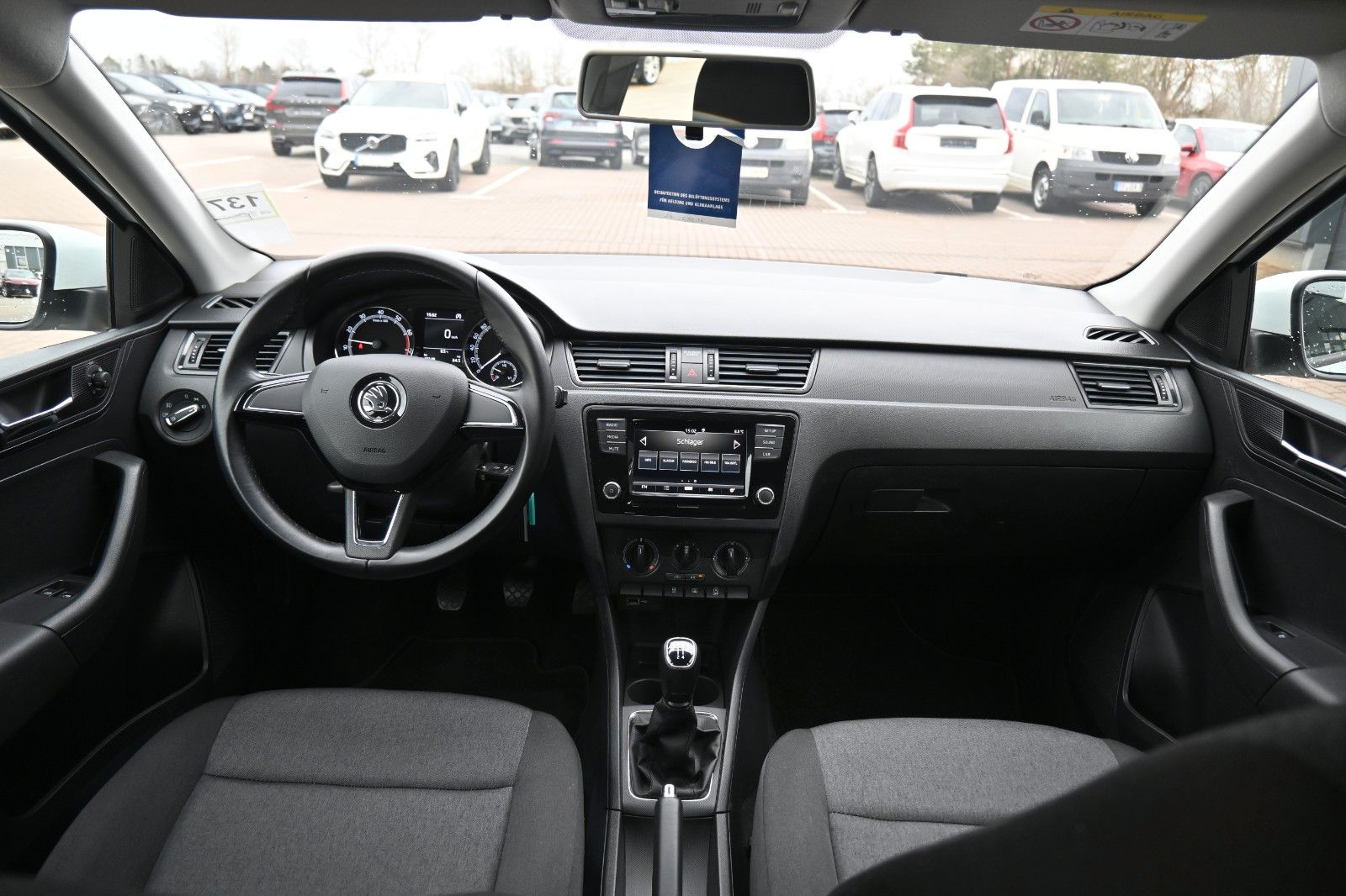 Fahrzeugabbildung SKODA Rapid Spaceback Cool Edition 1.0 TSI