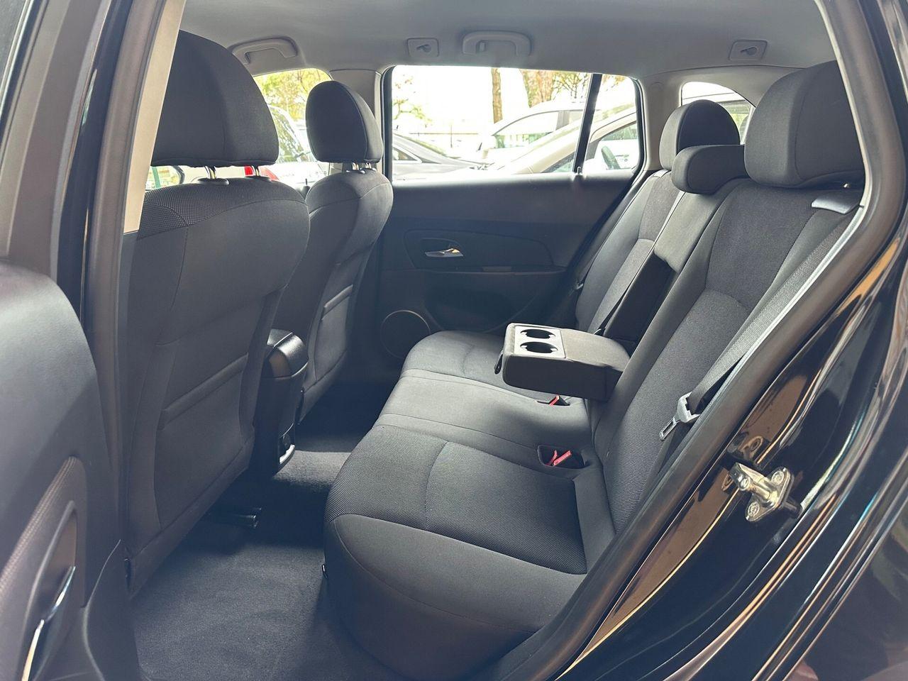 Chevrolet Cruze 2013 — photo 10