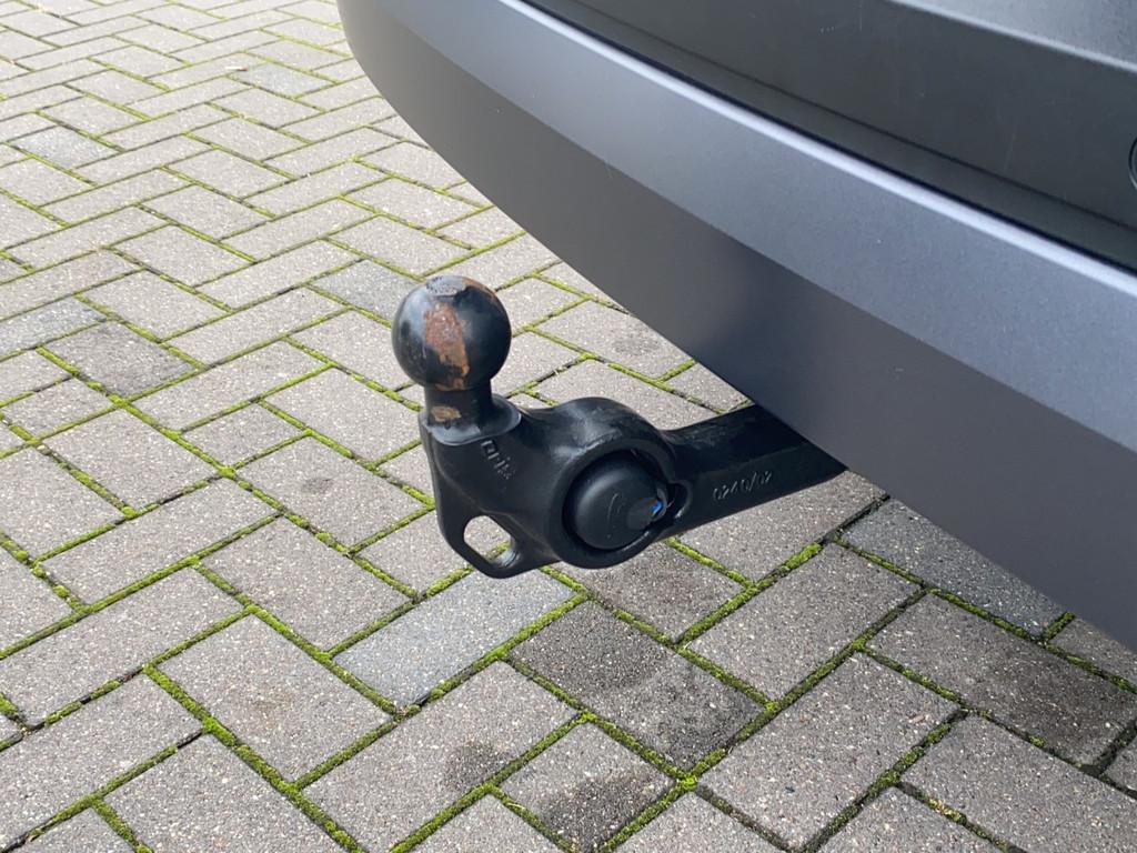 Skoda Karoq 1.5 TSI Style DSG AHK+LED+ACC+RFK+SHZ