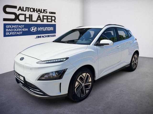 Hyundai KONA Select Elektro 11 kW OBC Sitzheizung