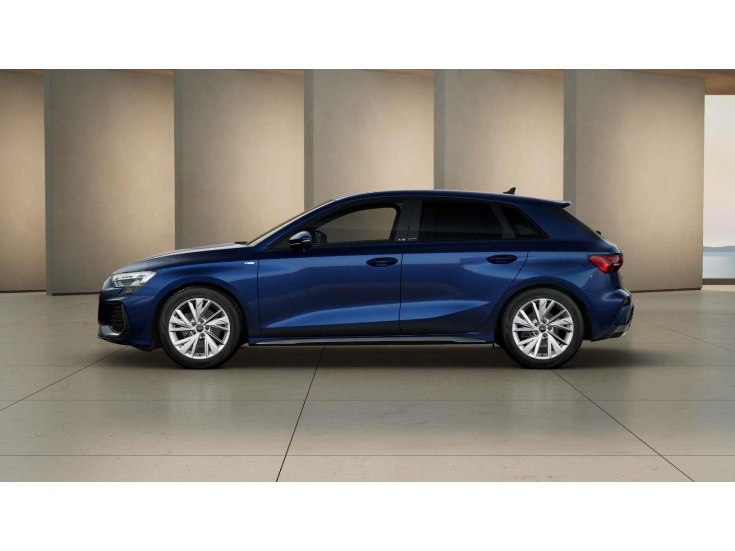 Audi A3 Sportback 35 TFSI S line S-Tronic HUD/NAV/RFK, миниатюра 4