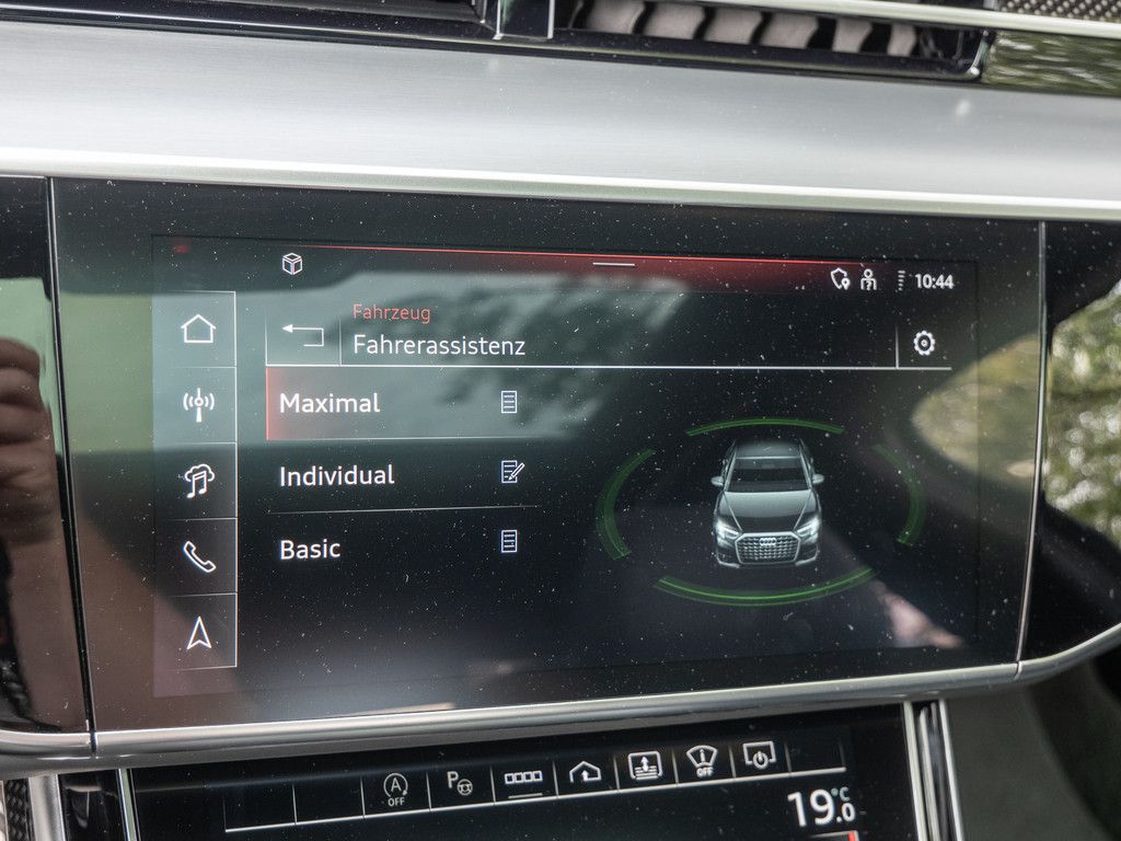 Audi S8 - Bild 13
