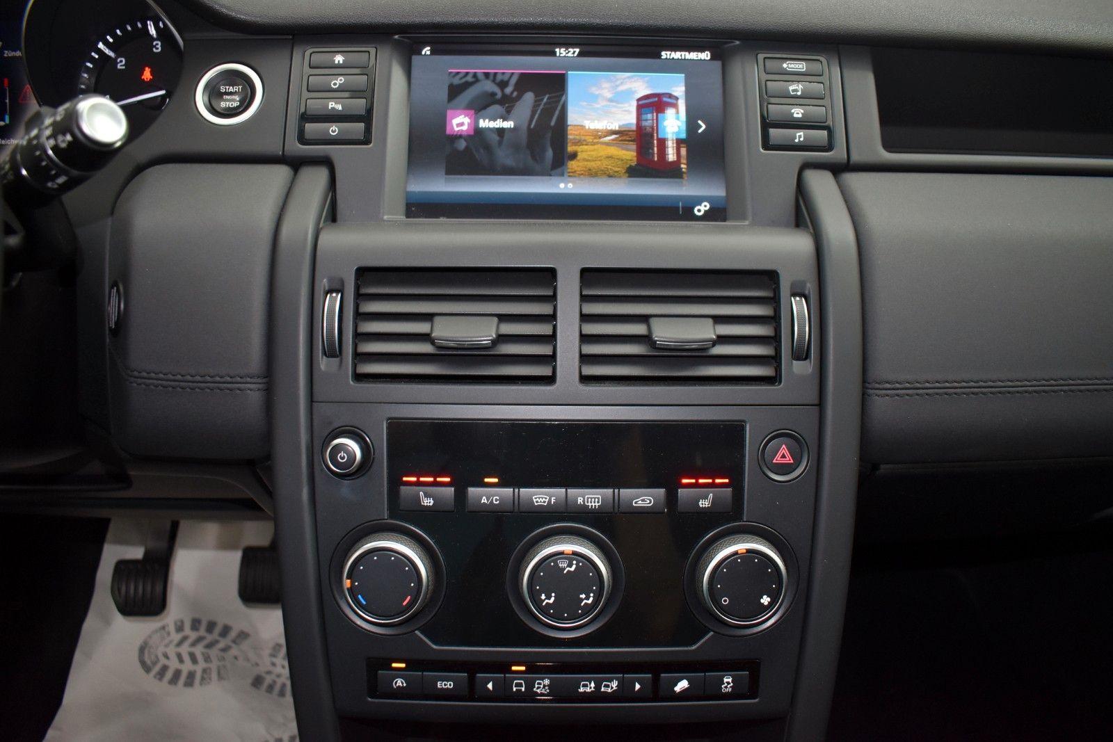 Fahrzeugabbildung Land Rover Discovery Sport Pure SH, PDC, MOTOR IST FEST!