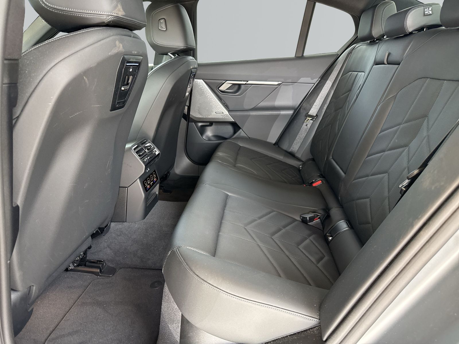 BMW i5 - Bild 9
