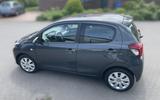 Peugeot 108 Allure PureTech 82 - graue Peugeot 108