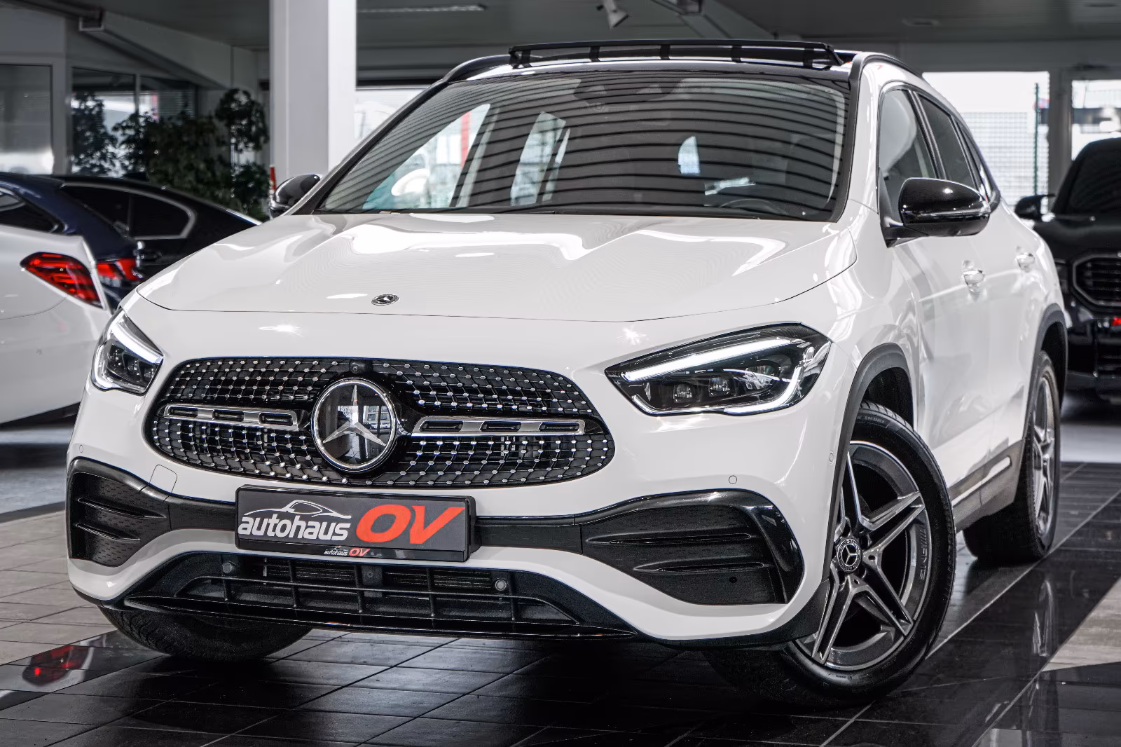 Mercedes-Benz GLA 250 e AMG*Night*360*Head*Distr*Keyless*Pano*
