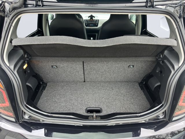 up e-up! e-Style Style Plus 61 kW 32,3 kWh 1-Gan