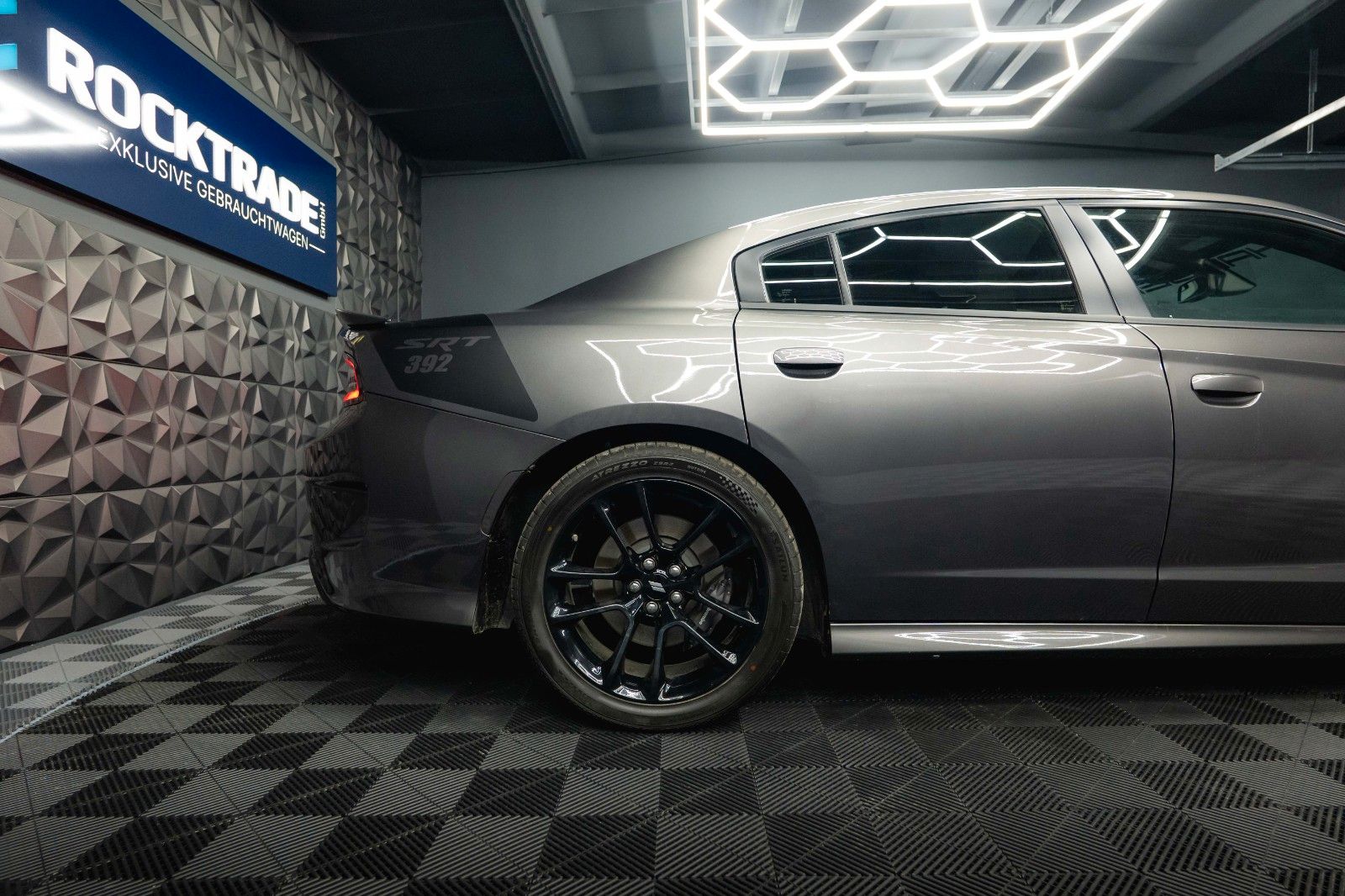 Fahrzeugabbildung Dodge Charger 6.4 V8 SRT 392 SCAT PACK Performance LED