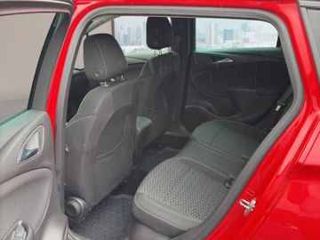 Opel Astra SportsTourer 1.4 Dynamic Kamera Navi AHK