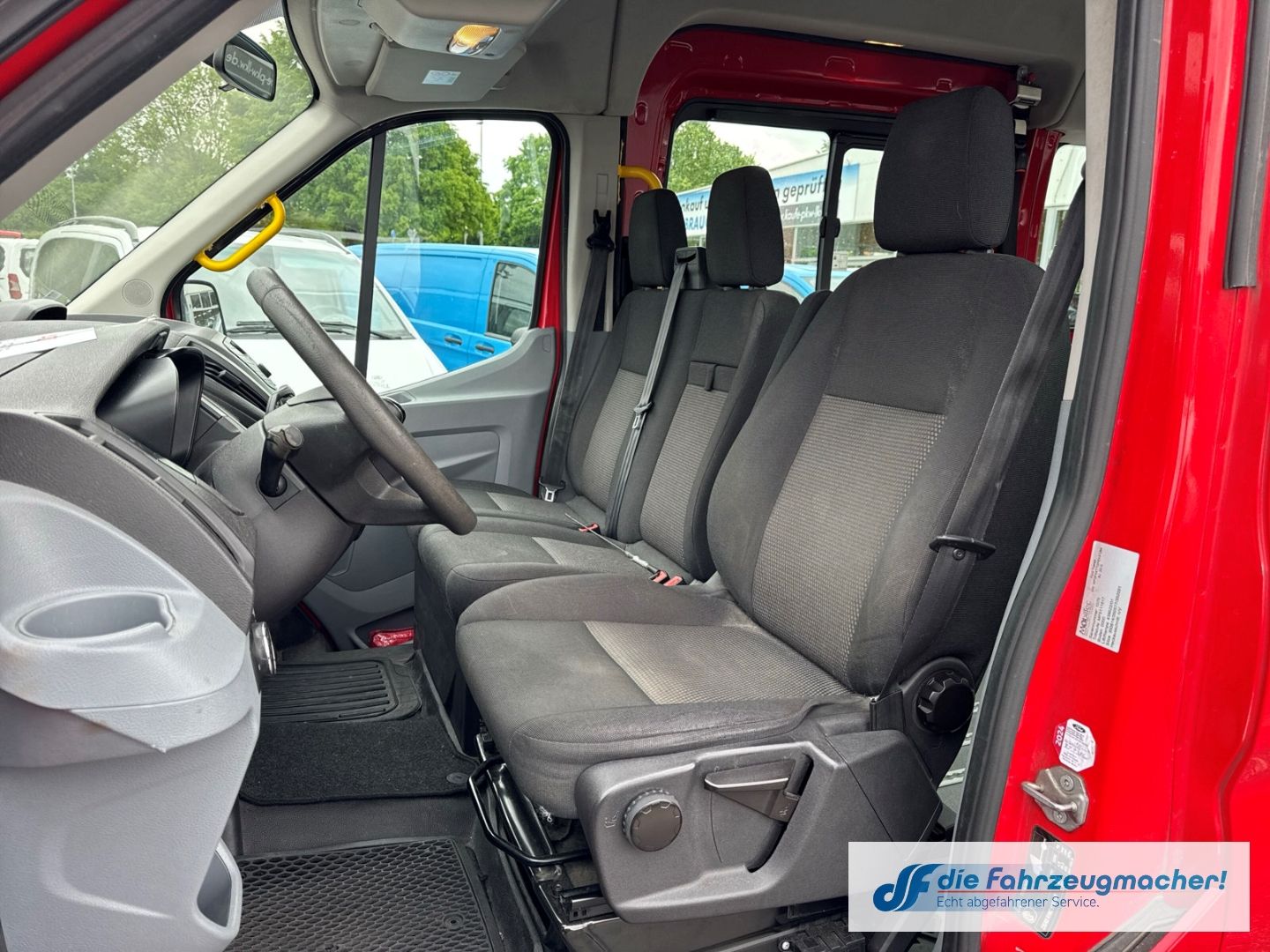 Fahrzeugabbildung Ford Transit Kombi 350 L3 2.2 TDCi DPF *4078 *EXPORT