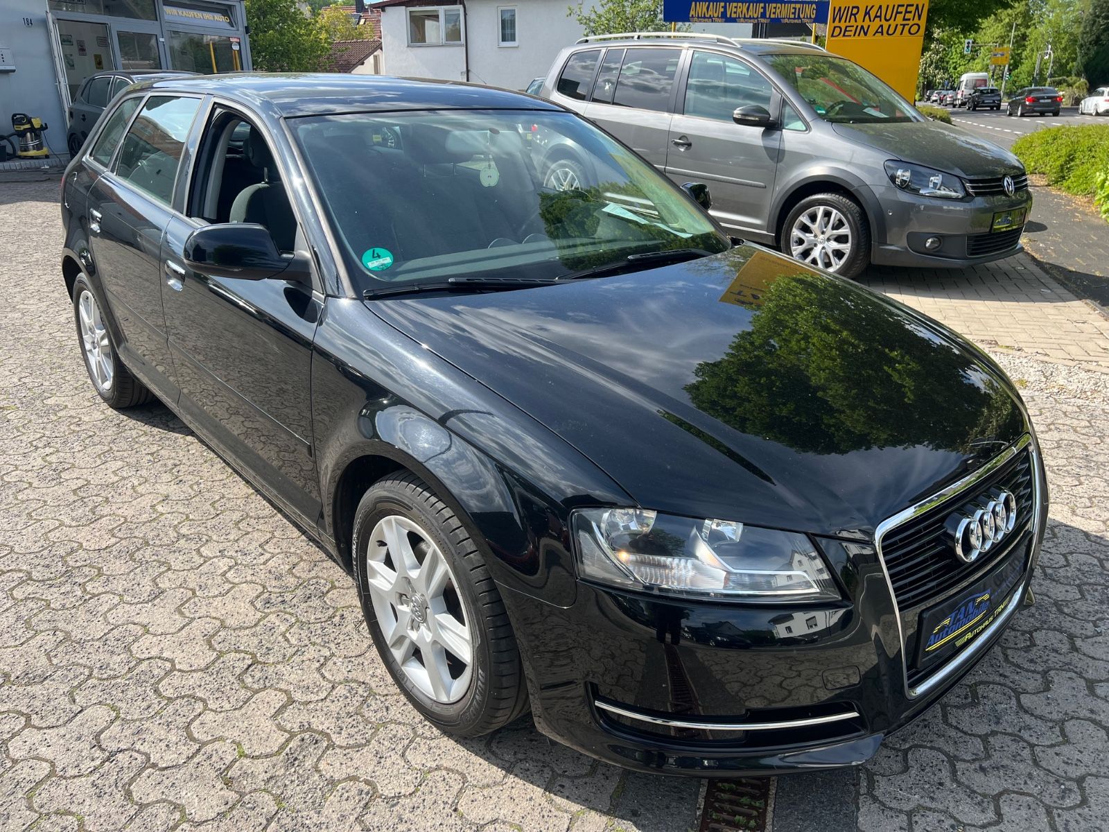 Fahrzeugabbildung Audi A3 Sportback 1.6 Attraction