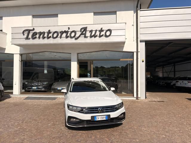 VW VOLKSWAGEN Passat Variant 2.0 TDI SCR EVO DSG R 