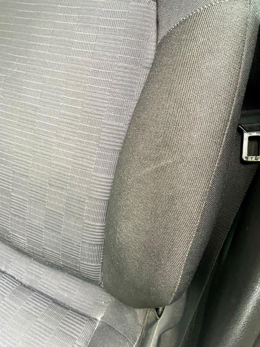 Mercedes-Benz C180 2006 — photo 15