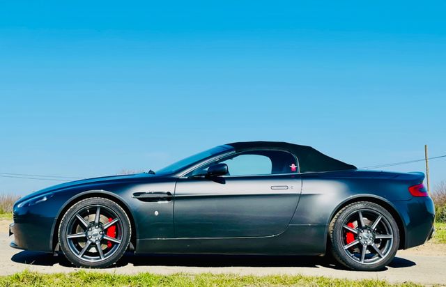 Aston Martin V8 Vantage Roadster 4.3l