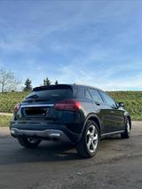 Mercedes-Benz GLA 250 Urban  (AMG-Style) - Mercedes-Benz GLA-Class: Von Privat