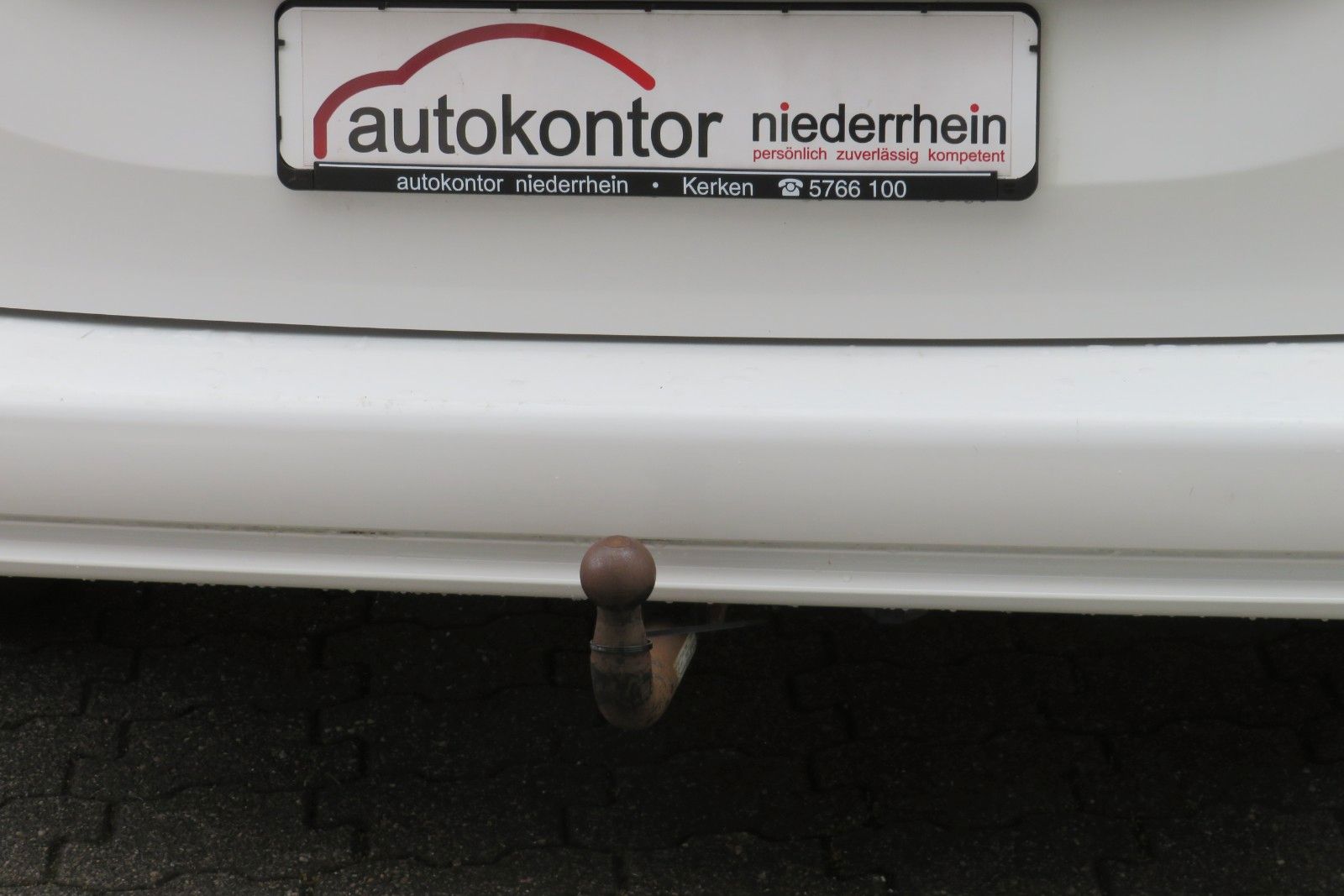 Fahrzeugabbildung Opel Combo Life E Edition NACI APP-CONNECT AHK 1.HD
