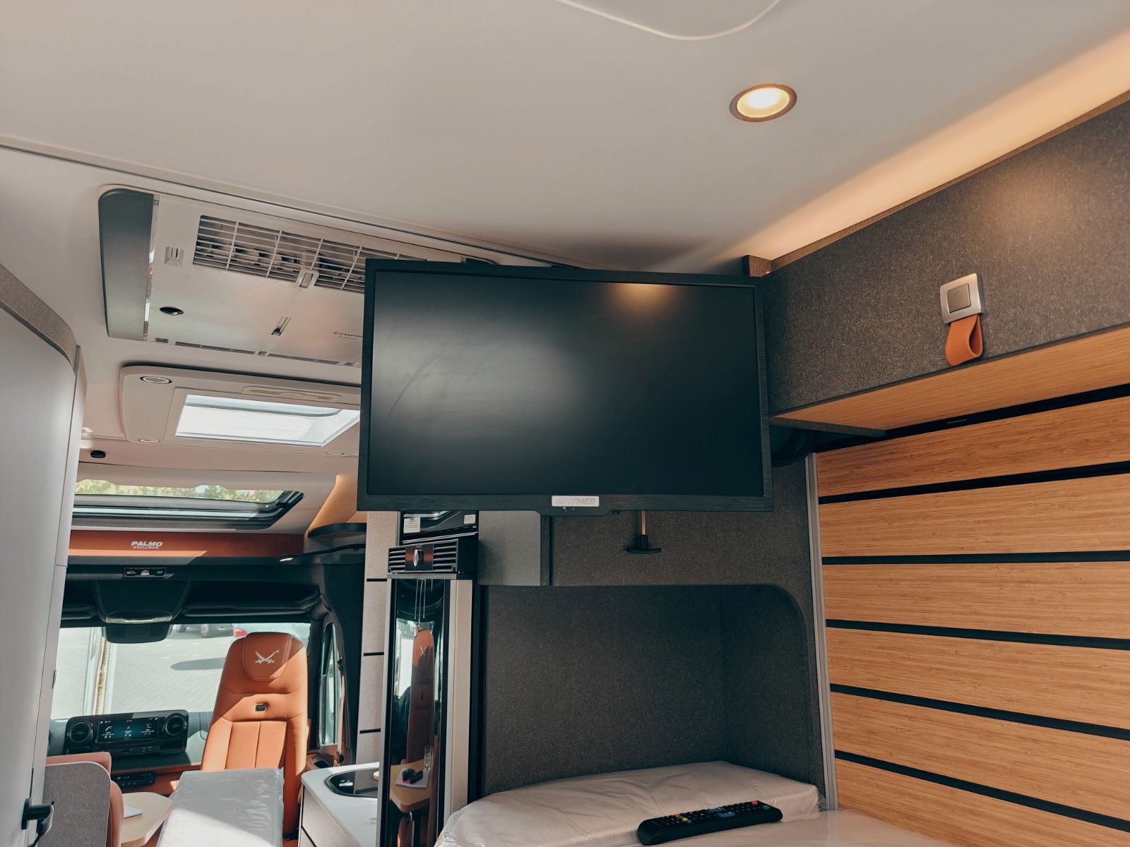 Fahrzeugabbildung HYMER / ERIBA / HYMERCAR ML-T 580 4x4² RSX - SANSIBAR® LTD.