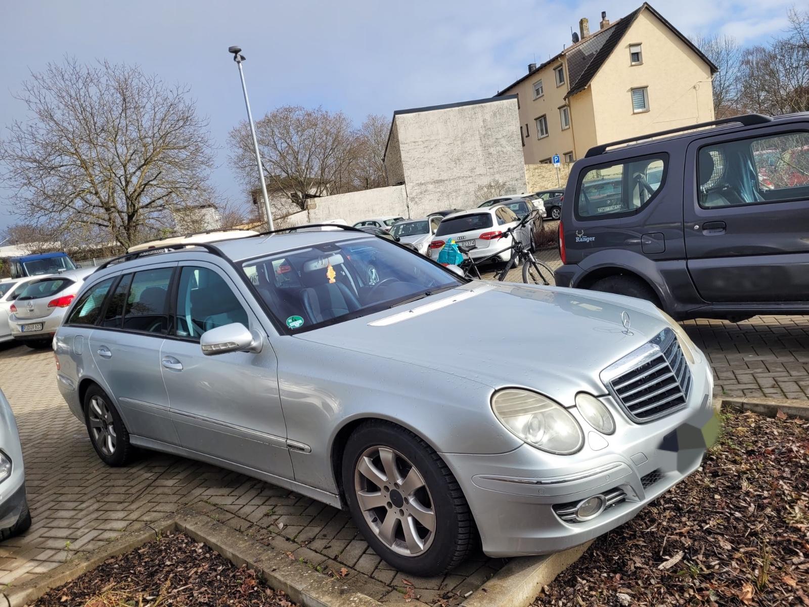 Mercedes-Benz E 220 CDI T AVANTGARDE Avantgarde