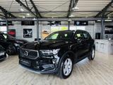 Volvo XC40 Momentum AWD*AHK*HARMAN/KARDON*360°KAM* - Volvo in Wuppertal