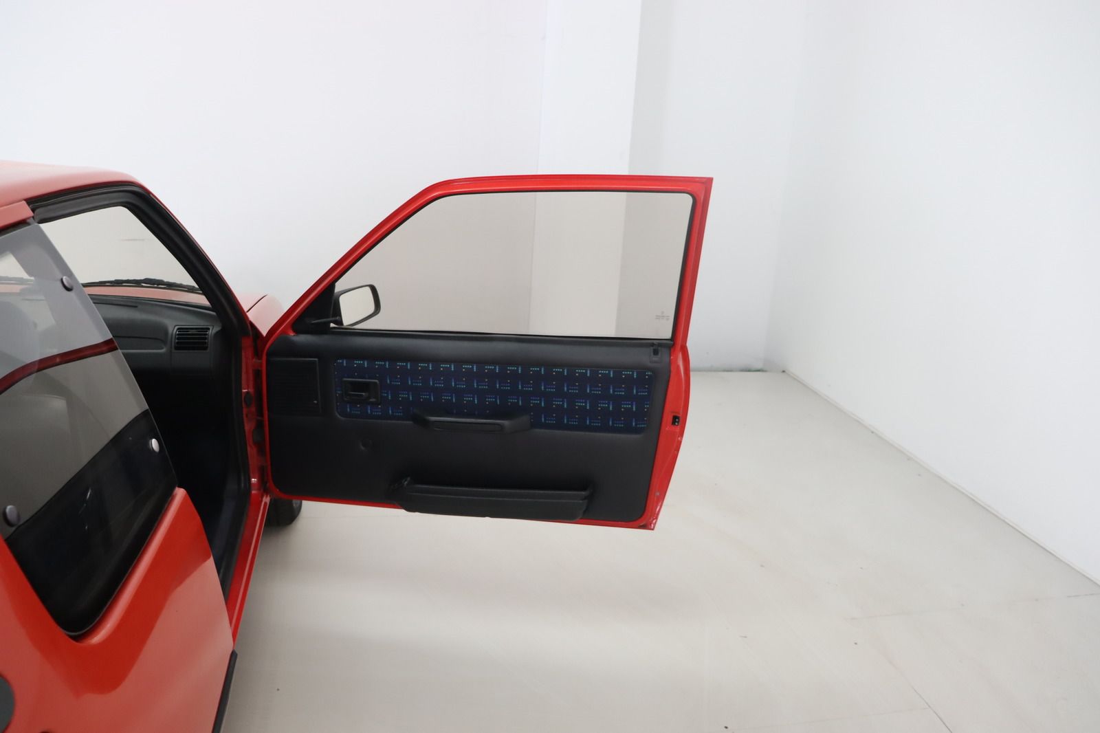 Fahrzeugabbildung Peugeot 205 Auto Forever * 1. Hand * wenig Kilometer