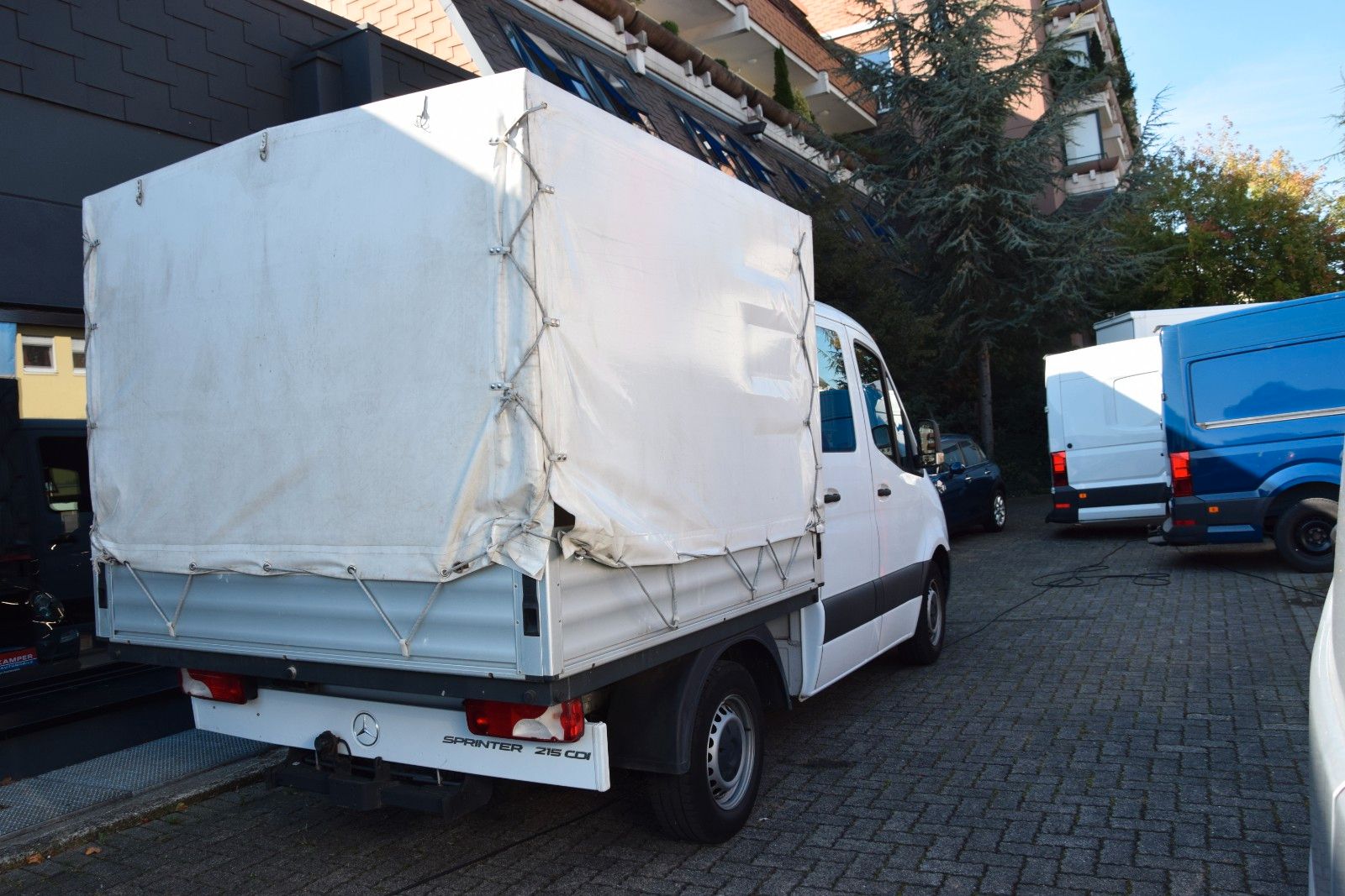 Fahrzeugabbildung Mercedes-Benz Sprinter III Pritsche DoKa Plane Tempomat Klima
