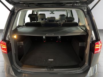 Bild 18 VW Touran 2.0 TDI Highline +NAVI+LED+ACC