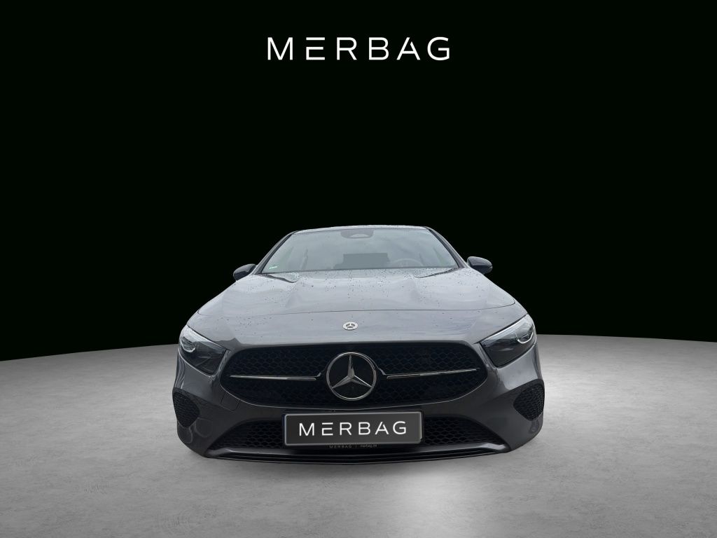 Mercedes-Benz A 200 d Progressive Night Panorama-SD Multibeam foto 2