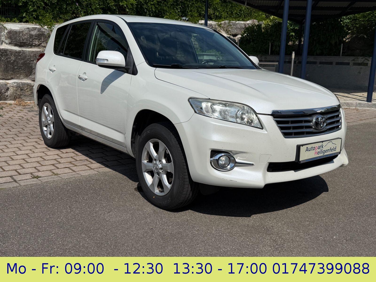 Toyota RAV 4 2,2-l-D-4D 4x2 Life Leder Navi RCam AHK